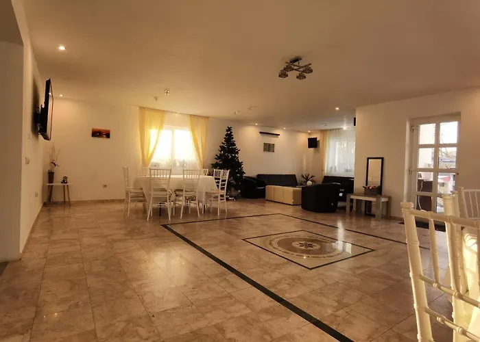 Garden 度假居 布拉索夫