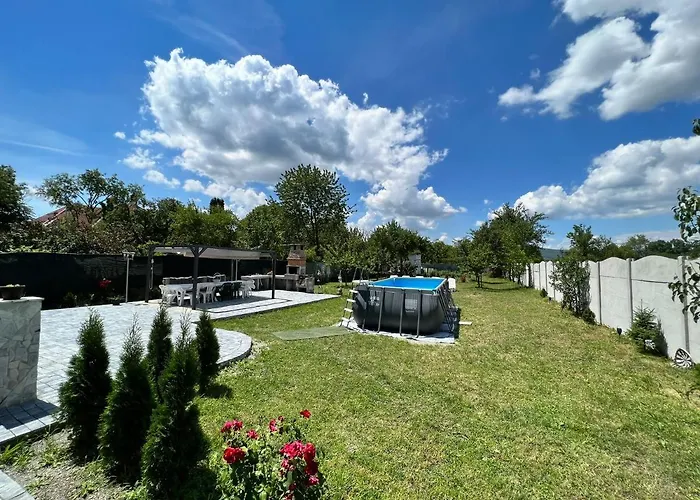 Garden Semesterbostad *