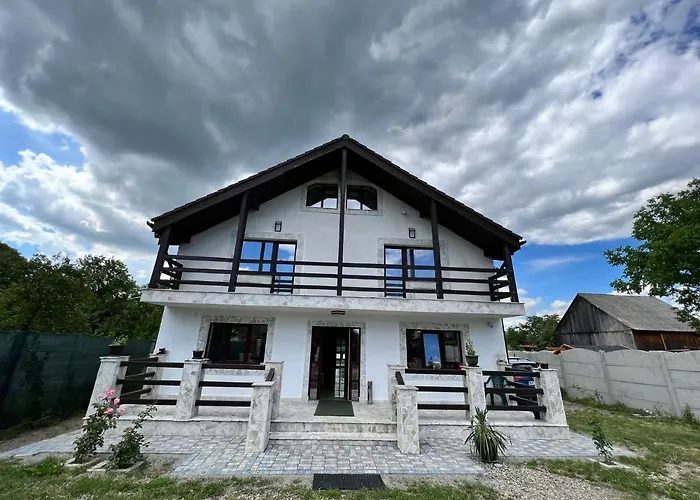 Semesterbostad Garden Braşov