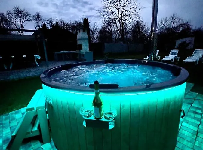 Semesterbostad Garden