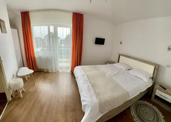 Semesterbostad Garden Braşov