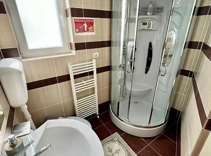 Semesterbostad Garden Braşov